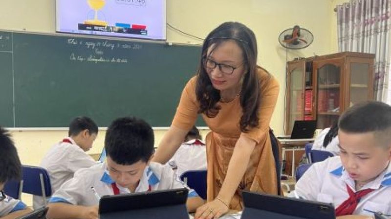Masscom hỗ trợ miền Trung khắc phục hậu quả mưa lũ