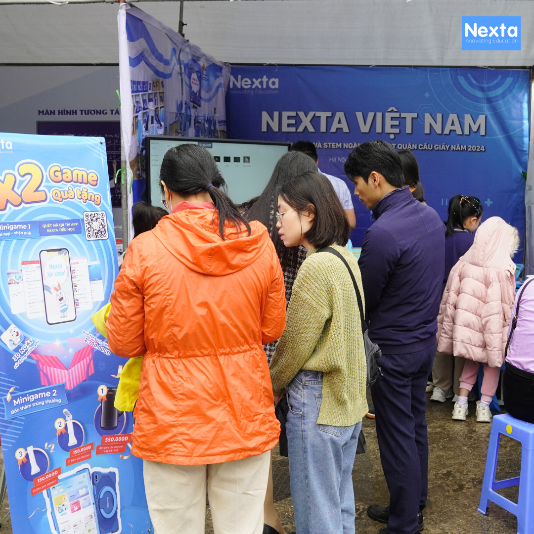 Mô hình Lớp Học Thông Minh Nexta tại ngày hội CNTT và STEM ngành GD & ĐT Quận Cầu Giấy năm 2024